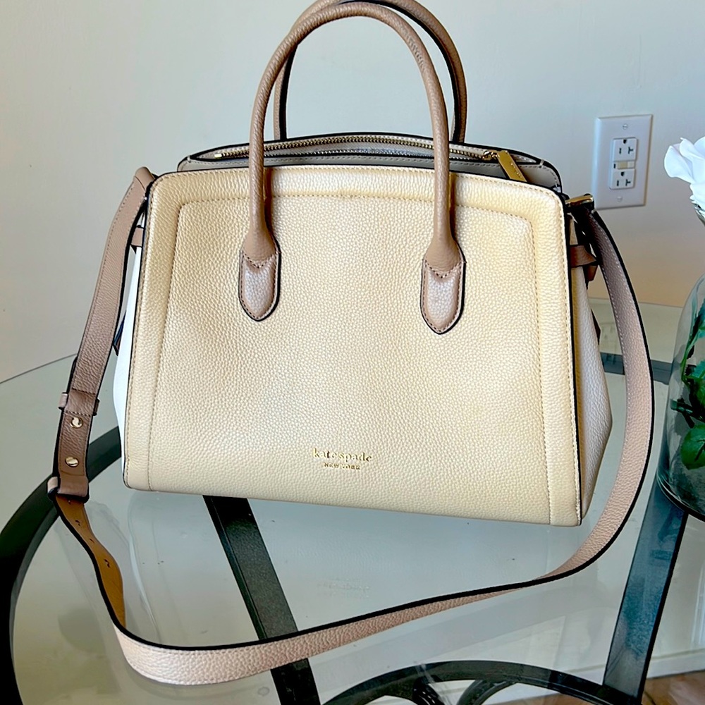 Kate Spade structured cross body purse.